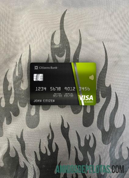 Frente do Photolook do cartão Visa Classic do USA Citizens Bank amostra